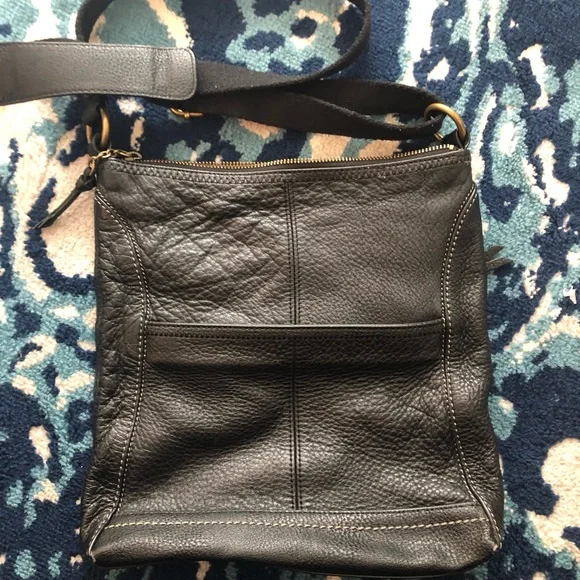 The Sak Crossbody bag! Lucia with solid black strap! EUC! - Picture 3 of 4